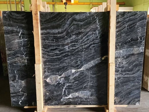 FUSION BLACK