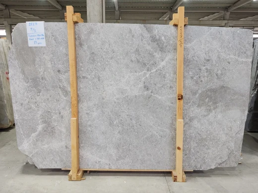 TUNDRA GREY Medium