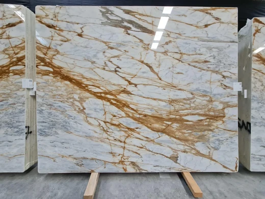 CALACATTA GOLD