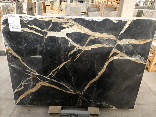 CALACATTA NERO