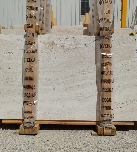 TRAVERTINE BIANCO  