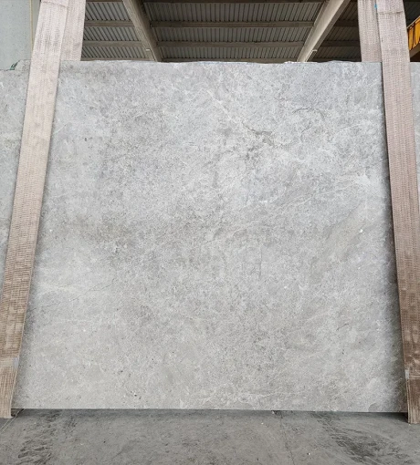 TUNDRA GREY Medium  